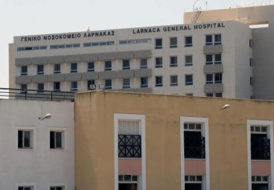 Андреас Кеттис - Два человека госпитализированы после ДТП у аэропорта Ларнаки - kiprinform.com - Кипр
