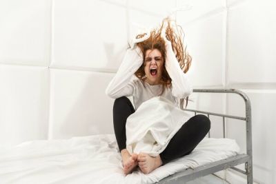 Савия Орфанид - Родственники психически больных людей на Кипре требуют поддержки от государства - cyprusbutterfly.com.cy - Кипр