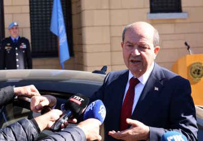 Туфан Эрхурман - Эрсин Татар признал поражение и посетовал на «внутрипартийные проблемы» союзников после выборов лидера киприотов-турок - kiprinform.com - Никосия - Турция - Президент