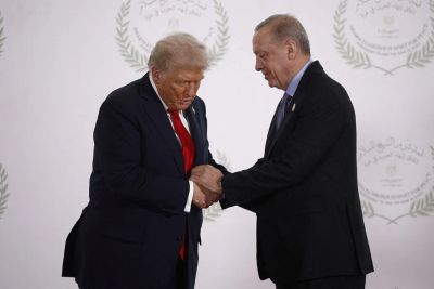 Реджеп Тайип Эрдоган - Биньямин Нетаньяху - Дональд Трамп - Эрдоган призвал США и союзников заставить Израиль соблюдать режим прекращения огня в Газе - kiprinform.com - Турция - Сша - Анкара - Израиль - Президент