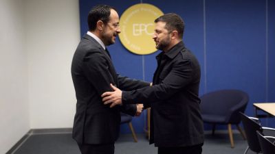 Владимир Зеленский - Никосом Христодулидисом - Зеленский поблагодарил Христодулидиса за поддержку Украины на саммите в Копенгагене - kiprinform.com - Кипр - Украина - Евросоюз - Дания - Копенгаген - Президент