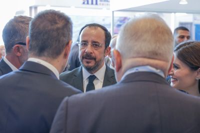 Никосом Христодулидисом - Аннита Деметриу - Николас Пападопулос - Опрос: половина киприотов не уверена, что пойдёт на выборы, а недовольство Христодулидисом достигло 76% - kiprinform.com - Кипр - Никосия - Президент