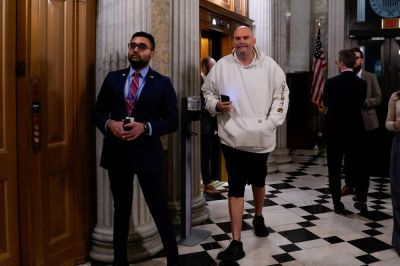 Дональд Трамп - Сенат США одобрил компромисс для завершения самого продолжительного шатдауна в истории страны - kiprinform.com - Сша - Вашингтон - штат Иллинойс - Президент