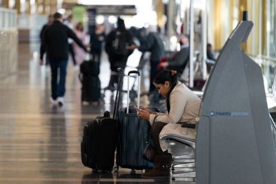 Шон Даффи - Авиакомпании США отменили более 1200 рейсов из-за нехватки авиадиспетчеров и продолжающегося шатдауна - kiprinform.com - Сша - Вашингтон