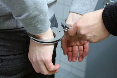 Мужчина арестован за нападение на мотоциклиста - kiprinform.com