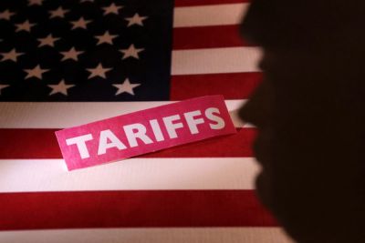 Дональд Трамп - Трамп не будет снижать тарифы в Китае без сделки, заявляет Белый дом - kiprinform.com - Сша - Швейцария - Китай - Президент