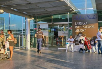 Прилетевший на Кипр мужчина арестован по подозрению в серии краж на сумму 181 000 евро - evropakipr.com - Кипр