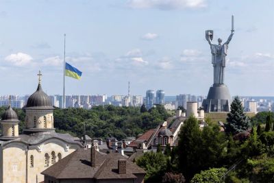 Украина разрешает двойное гражданство для диаспоры и иностранцев, воюющих за страну - kiprinform.com - Россия - Украина - Ссср - Киев