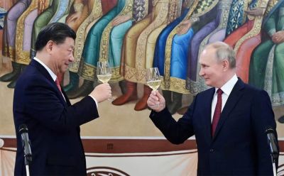 Владимир Путин - Биньямин Нетаньяху - Си Цзиньпин - Дональд Трамп - Путин и Си Цзиньпин осудили удары Израиля по Ирану и призвали к деэскалации - kiprinform.com - Россия - Москва - Сша - Израиль - Китай - Иран - Пекин - Президент