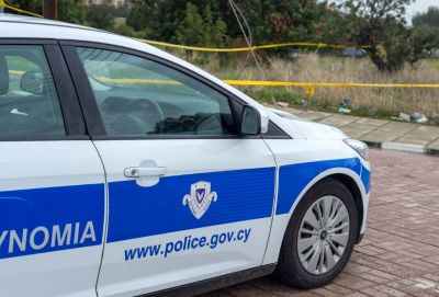 В Лимассоле с моста упала машина - evropakipr.com - Кипр - Лимассол