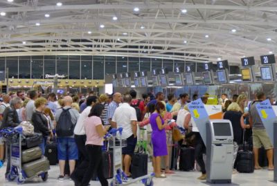 Приезжайте в аэропорты Ларнаки и Пафоса как минимум за три часа до вылета - evropakipr.com - Кипр