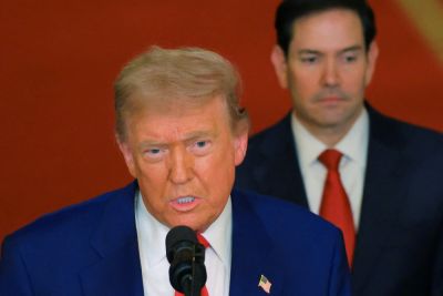 Дональд Трамп - Трамп объявил о прекращении огня между Израилем и Ираном после 12 дней войны; Тегеран выдвигает условия - kiprinform.com - Сша - Израиль - Вашингтон - Иран - Тель-Авив - Тегеран