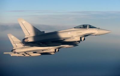 Кир Стармер - Британские истребители Typhoon дислоцированы на Кипре: Усиление безопасности баз на фоне ближневосточного конфликта - kiprinform.com - Кипр - Сша - Англия - Лондон - Иран