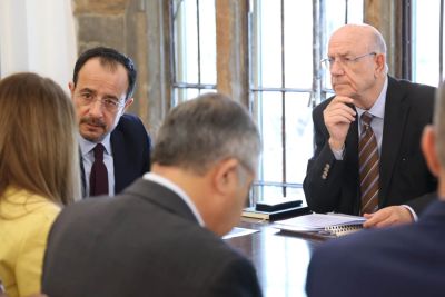 Никос Христодулидис - Константинос Летимбиотис - Макис Керавнос - Масштабная налоговая реформа на Кипре: Изменения вступят в силу в 2026 году - kiprinform.com - Кипр - Никосия - Президент