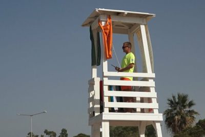 На пляжах Лимассола не хватает спасателей - cyprusbutterfly.com.cy - Англия
