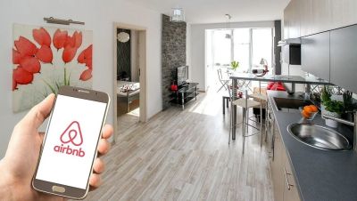 Танос Михаэлидис - Pasyxe: Каждый третий турист на Кипре не останавливается в отелях, неся “экологическое бремя” - kiprinform.com - Кипр - Никосия - Израиль - Норвегия - Англия - Германия - Польша