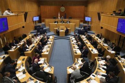 Парламент Кипра проведет экстренное заседание 5 августа: Обсуждение закона о животноводческих зонах и пожарах - kiprinform.com - Кипр - Никосия - Президент