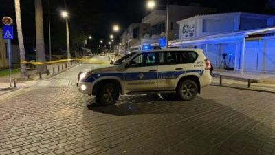 Полиция расследует ограбление киоска в Айя-Напе с угрозой огнестрельным оружием - kiprinform.com