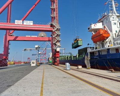 Теодорос Гоцис - Судно с 1200 тоннами помощи из Кипра прибыло в порт Ашдод - kiprinform.com - Кипр - Израиль - Ашдод