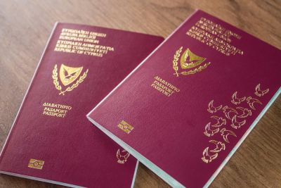 Александра Атталидис - Возникли опасения по поводу более мягкого возврата к золотым паспортам - kiprinform.com - Кипр