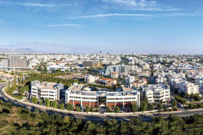 София Захарак - University of Nicosia аккредитован в Греции - cyprusbutterfly.com.cy - Кипр - Никосия - Греция - Nicosia