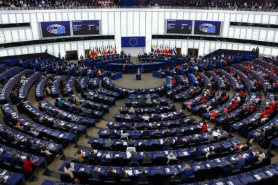 Михалис Хаджипантел - Панайот Фидиас - Костас Мавридес - Европарламент требует освобождения пятерых киприотов-греков, арестованных на севере - kiprinform.com - Кипр - Никосия - Турция - Греция - Франция