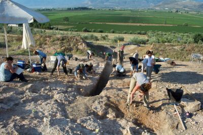 В Никосии обнаружен уникальный некрополь бронзового века - cyprusbutterfly.com.cy - Кипр - Никосия