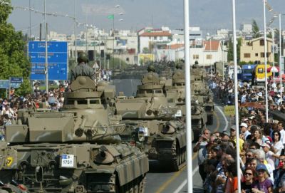 Никосу Христодулидису - Военный парад в столице Кипра начнется 1 октября на два часа раньше. Из-за того, президенту надо улететь в Копенгаген - evropakipr.com - Кипр - Никосия - Евросоюз - Дания - Копенгаген - Президент